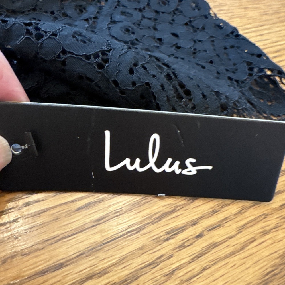 NWT Lulus A Fine Romance Black Lace Sheath Dress L Feminine Cocktail Party LBD - Picture 7 of 9